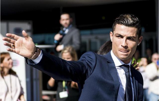 中超：北京国安客场2-1逆转上海申花（中超联赛：北京国安客场2比1逆转战胜上海申花）