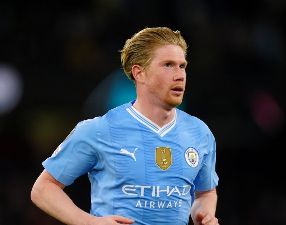 曼晚：缺乏比赛时间，梅努入选世界杯大名单的梦想变得渺茫（曼晚：出场时间有限，梅努跻身世界杯名单的希望日益渺茫）