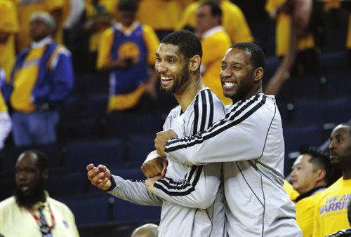 青木霍伦双响，圆神拉师傅状态火热：离开曼联的他们“都活了”（青木霍伦各收双响，圆神拉师傅手感正热：脱离曼联后统统复活）