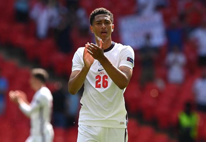 媒体人：王长庆可能担任国安体育副总监，负责内外援的引进（媒体曝王长庆或出任国安体育副总监，主管内外援引进）