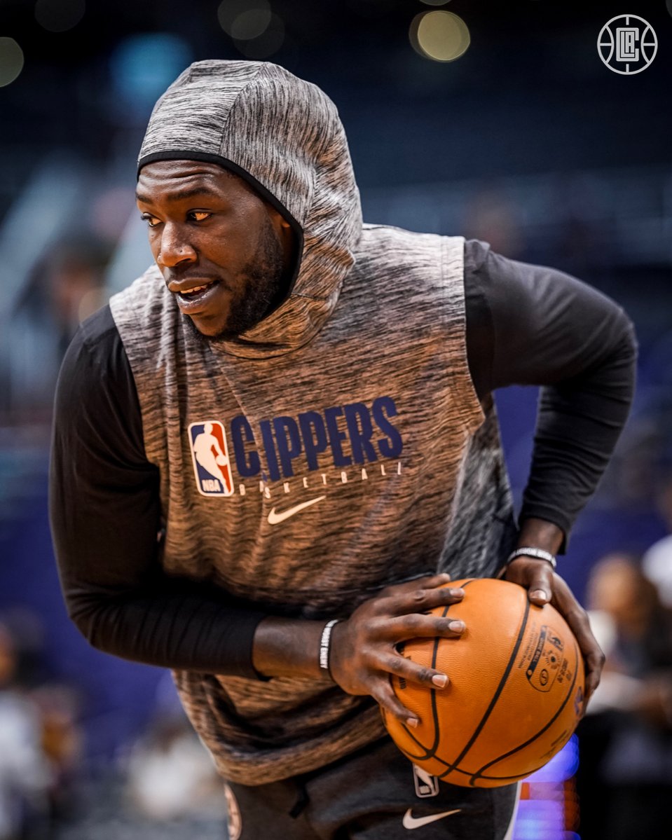 着眼未来，每体：巴萨正在关注阿根廷U17小将托马斯-马尔蒂斯（瞄准未来，每体称巴萨正关注阿根廷U17新星托马斯-马尔蒂斯）