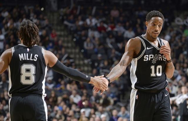 每体：皇马1月曾尝试签埃尔切小将门多萨，但未给予足够重视（每体：皇马一月尝试签下埃尔切新星门多萨，重视程度不足）