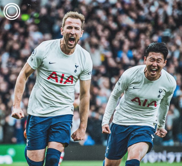 Score90排皇马+巴黎阵容：维尼修斯、姆巴佩、登贝莱三叉戟（Score90拟定皇马×巴黎合体阵：维尼修斯携手姆巴佩、登贝莱组成三叉戟）