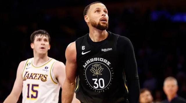 替补球员首次亮相即得分（替补首秀即破门）