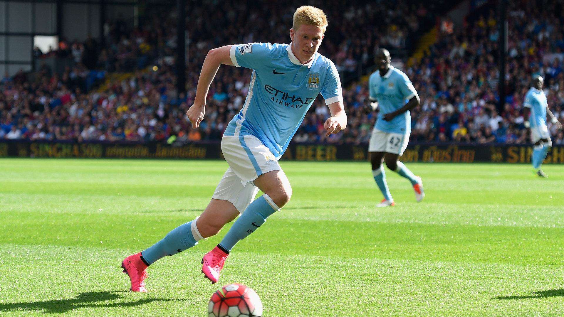 曼城斯特林末节进球助球队获胜（斯特林末段建功，助曼城取胜）