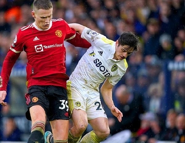 康宁汉姆：盛赞队友拥有振金手指，盼其冲击最佳防守球员